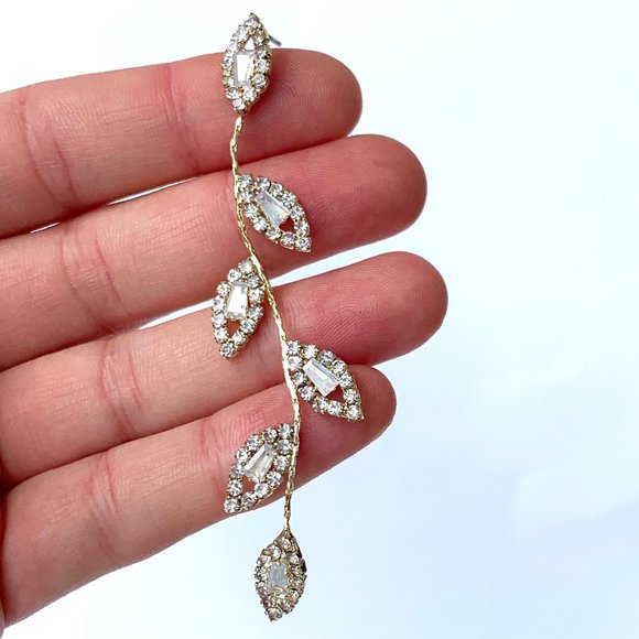 NEW~ Anthropologie BHLDN Long Crystal Vine Gold Earrings - Picture 4 of 13